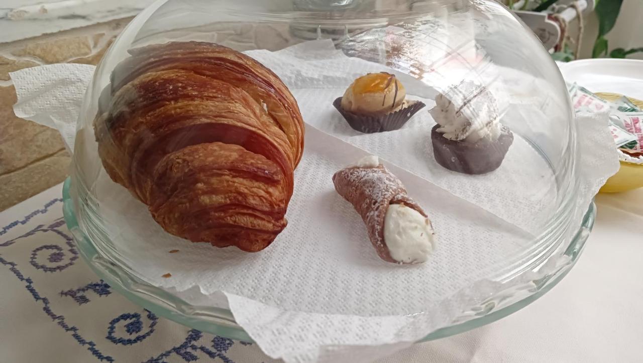 Le 3 Dee Bed & Breakfast Reggio di Calabria Exterior foto